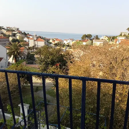 Malvina * מאלי לוסיניי